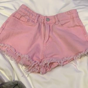 pink shorts